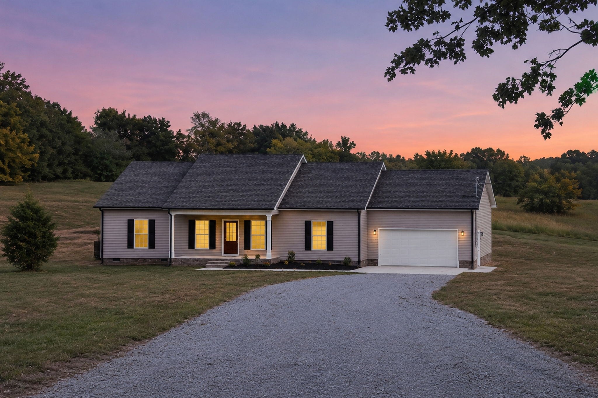 850 Lower Halls Mill