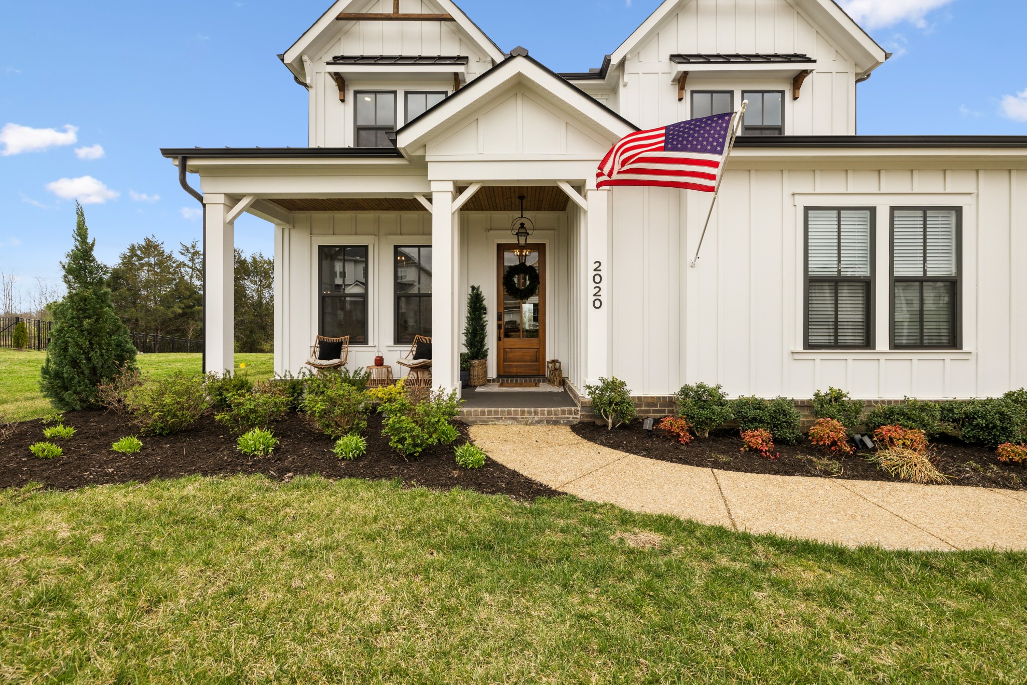 2020 Ellsworth Ln