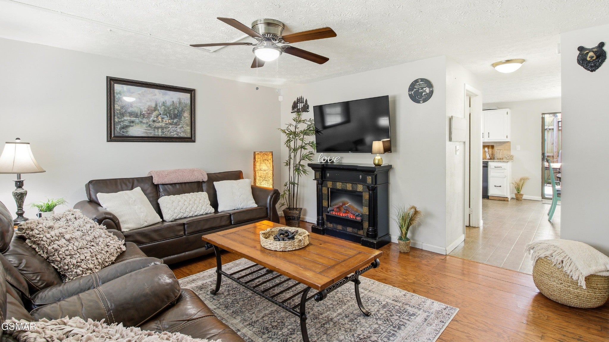625 S Asbury Drive 11