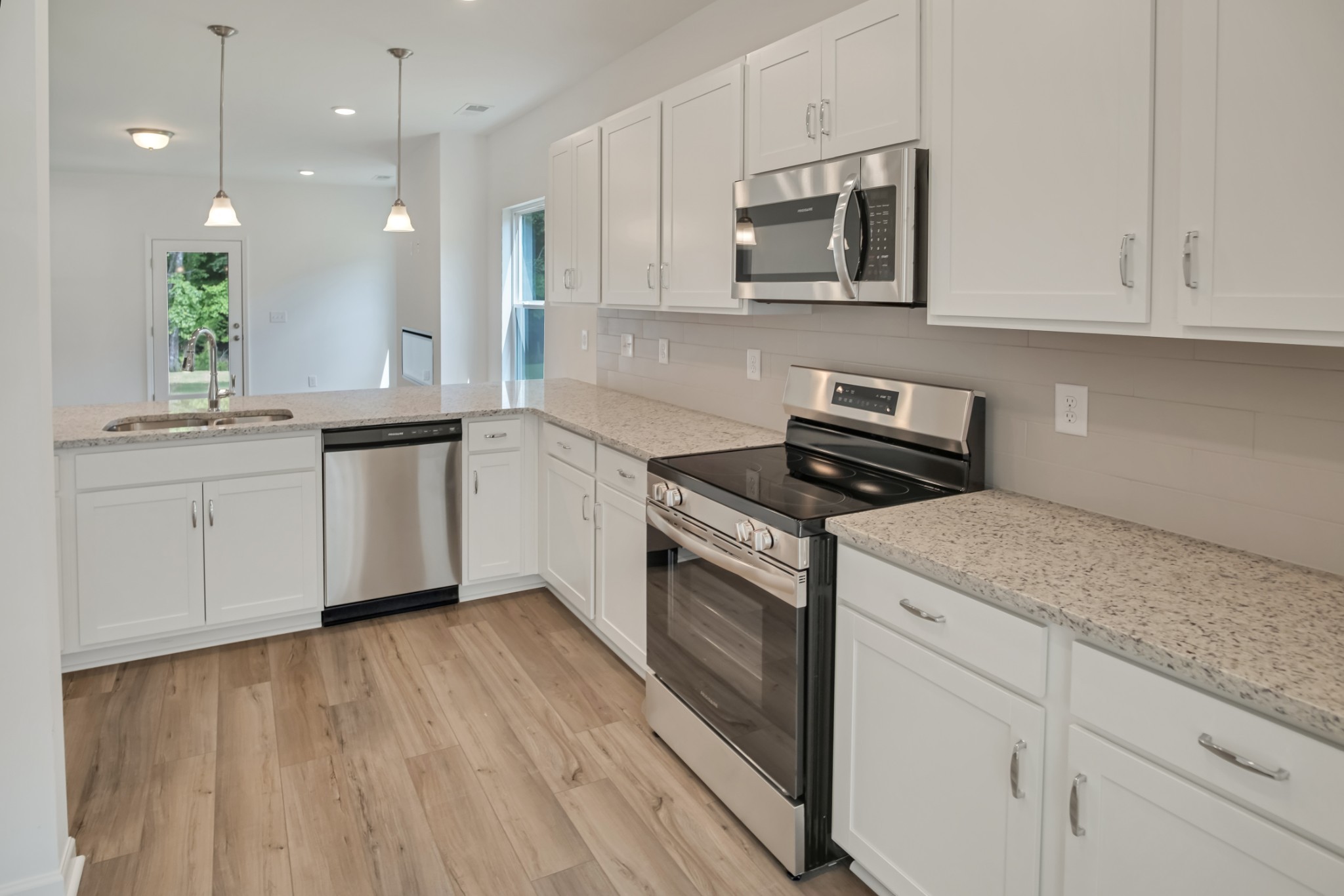 1145 Southerlynn Dr