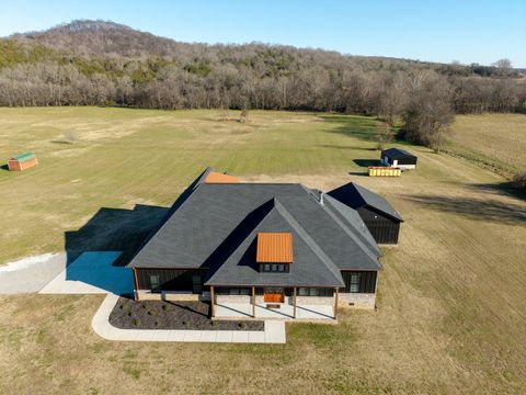 405 Shelbyville Hwy Fayetteville TN 37334