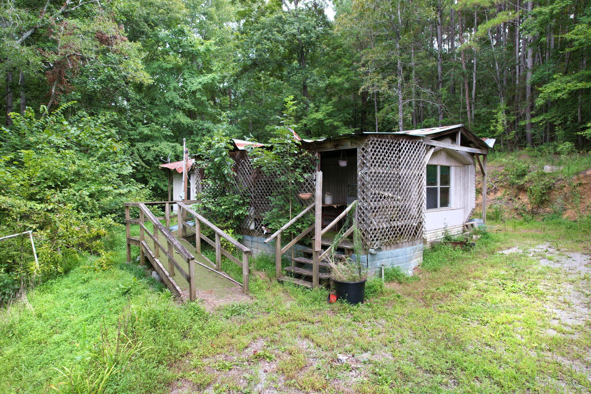 129 Benton Station Road