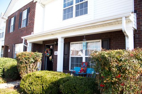 3068 George Buchanan Dr La Vergne TN 37086