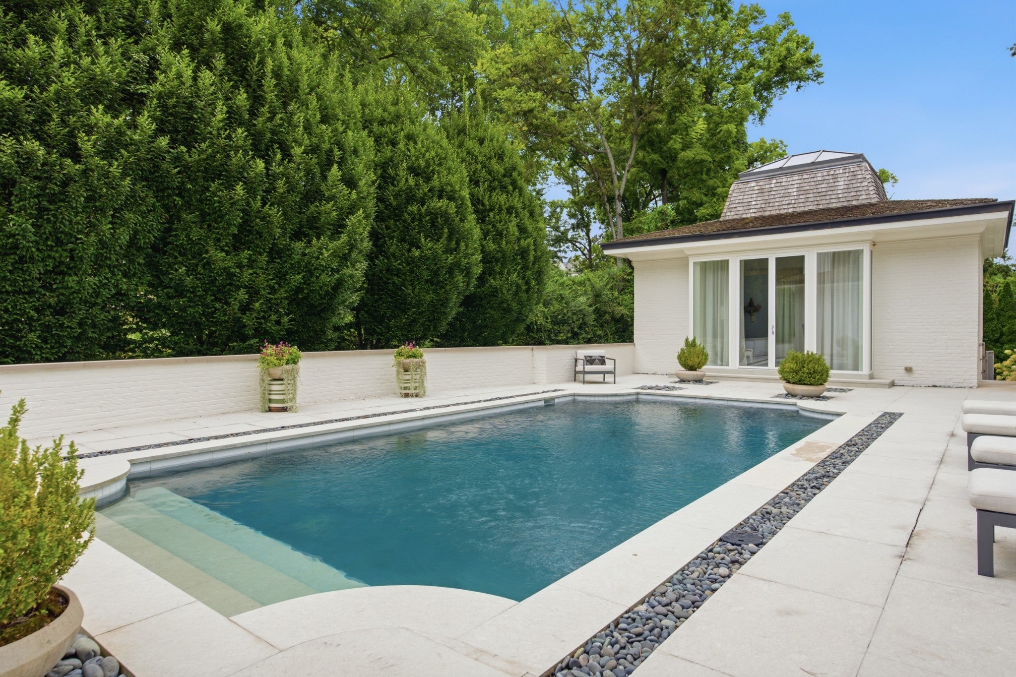 109 Westhampton Pl