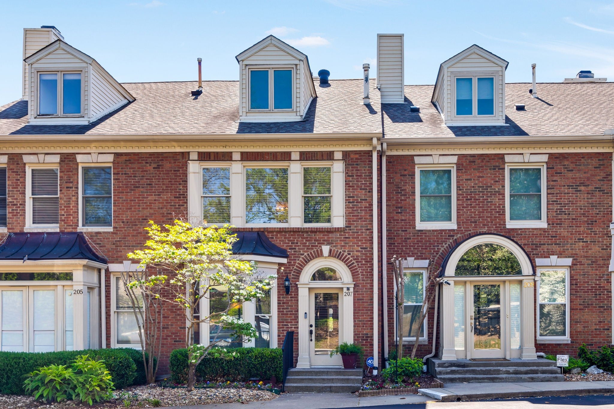 207 Cheswick Ct