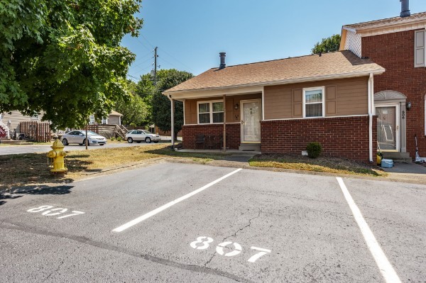 430 Walton Ferry Rd 807