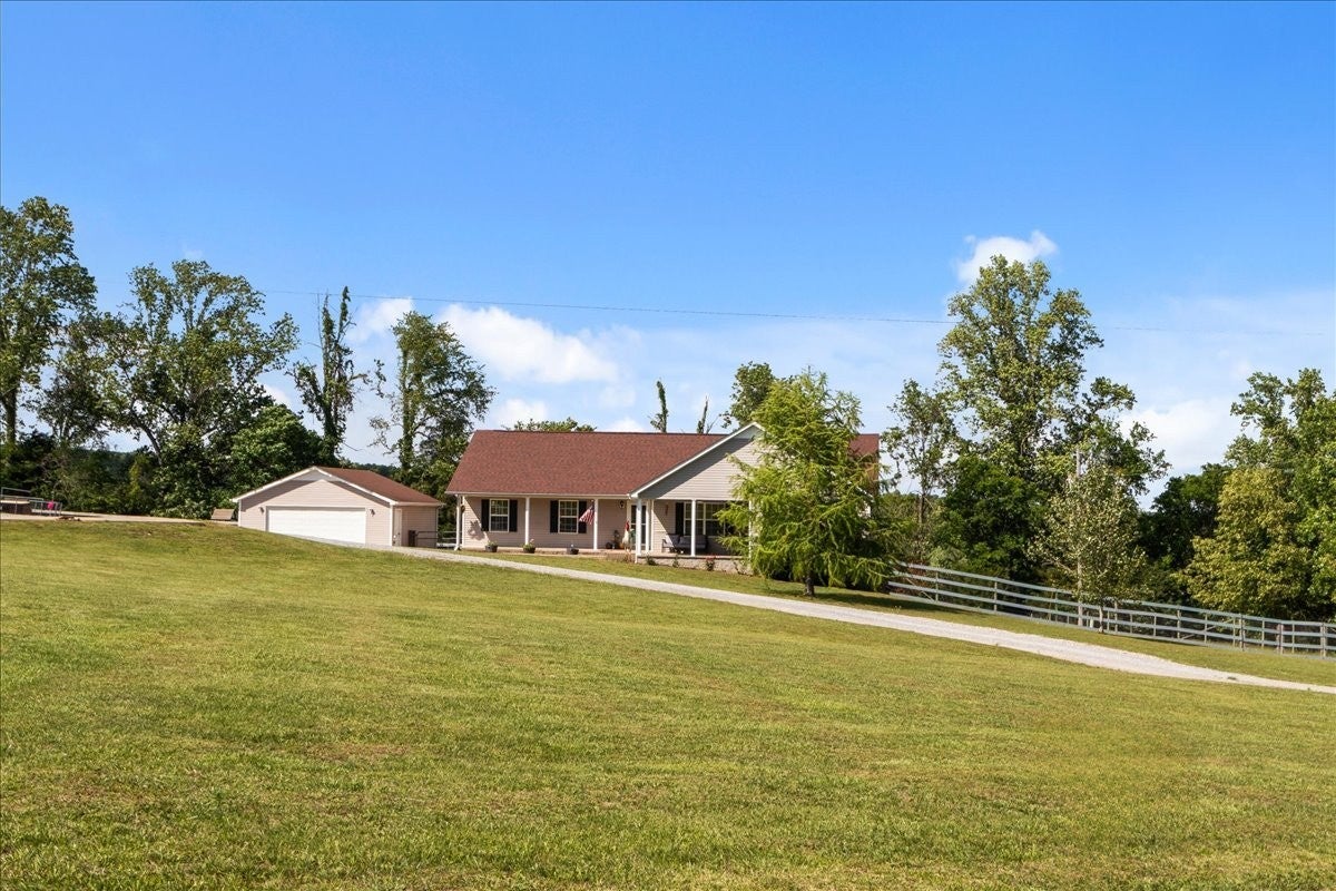 109 Bessie Clark Rd