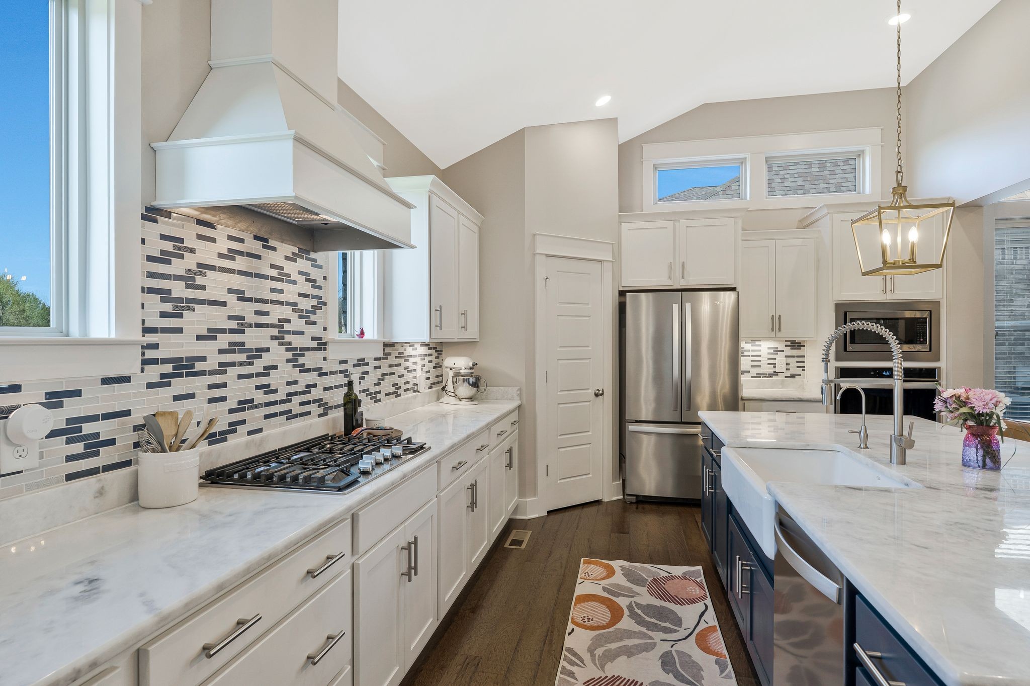 Nolensville, Tennessee 37135, United States, 4 Bedrooms Bedrooms, ,5 BathroomsBathrooms,Residential,Pending,105205