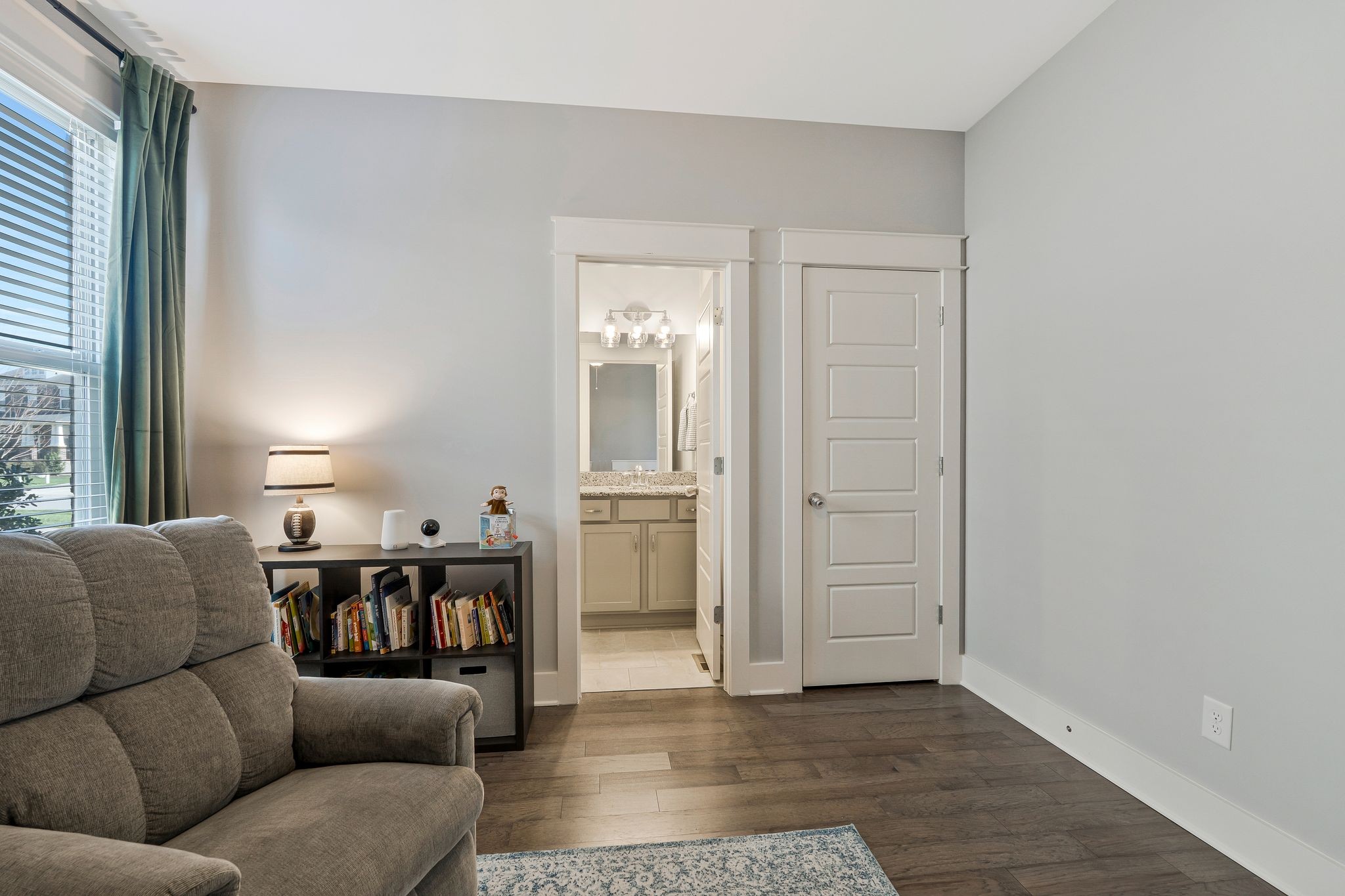 Nolensville, Tennessee 37135, United States, 4 Bedrooms Bedrooms, ,5 BathroomsBathrooms,Residential,Pending,105205