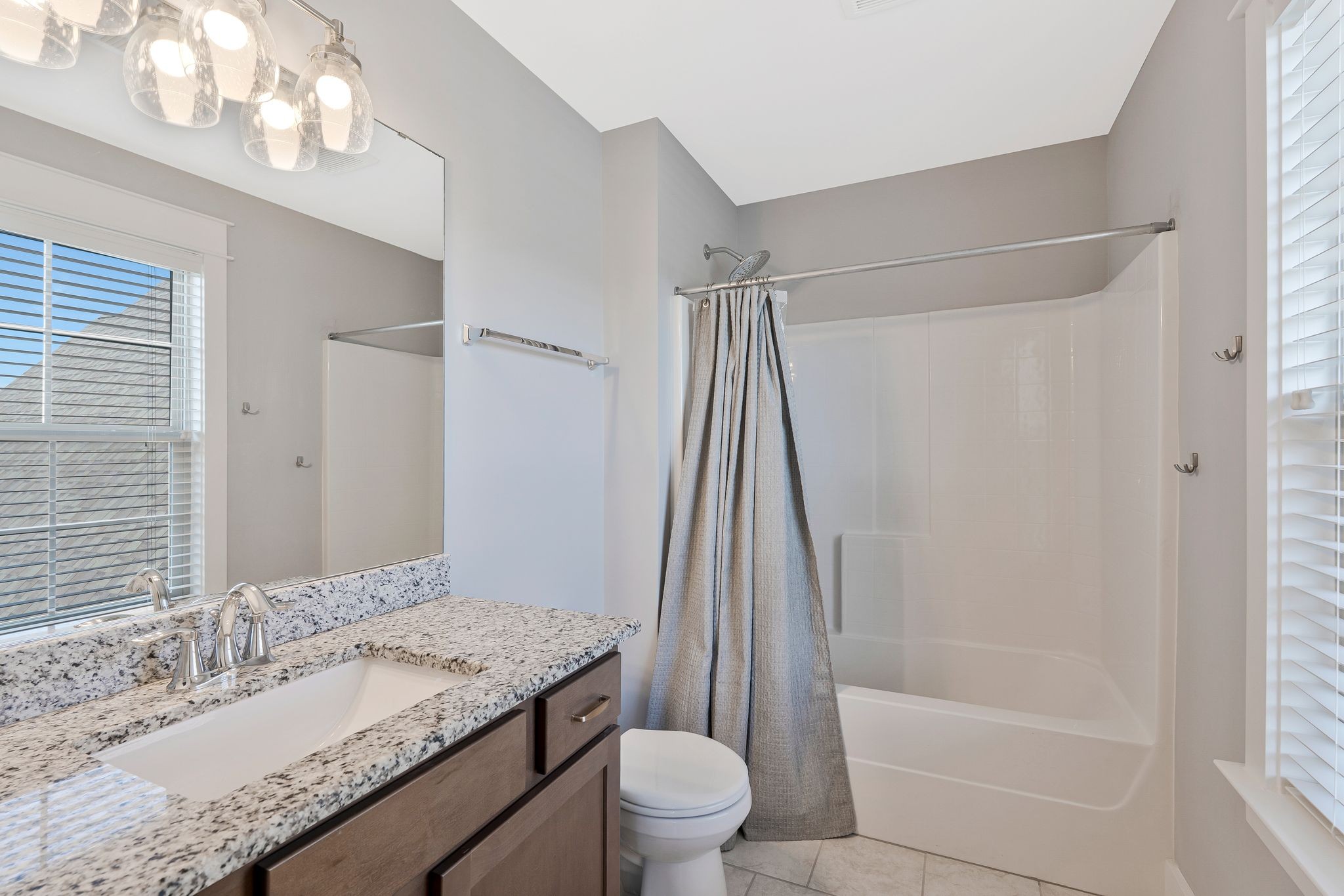 Nolensville, Tennessee 37135, United States, 4 Bedrooms Bedrooms, ,5 BathroomsBathrooms,Residential,Pending,105205