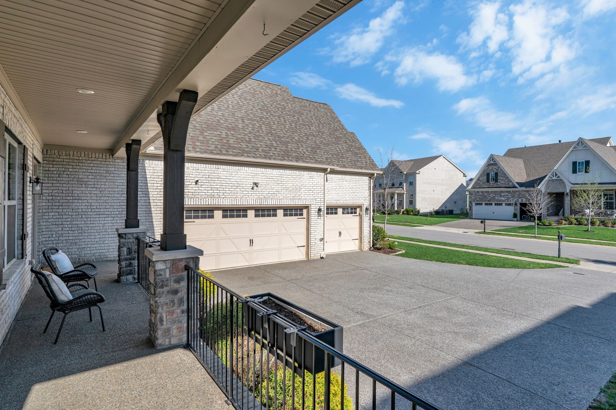 Nolensville, Tennessee 37135, United States, 4 Bedrooms Bedrooms, ,5 BathroomsBathrooms,Residential,Pending,105205