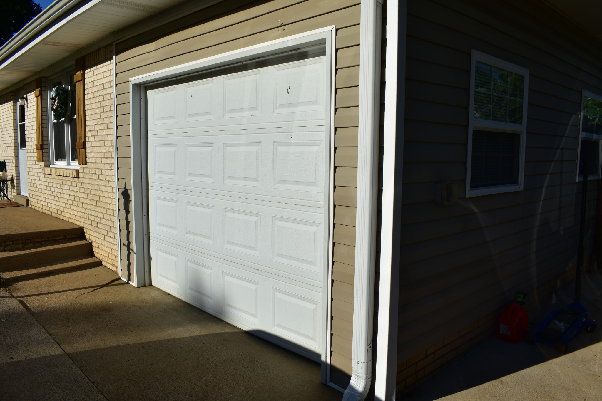 189 Thompson Dr