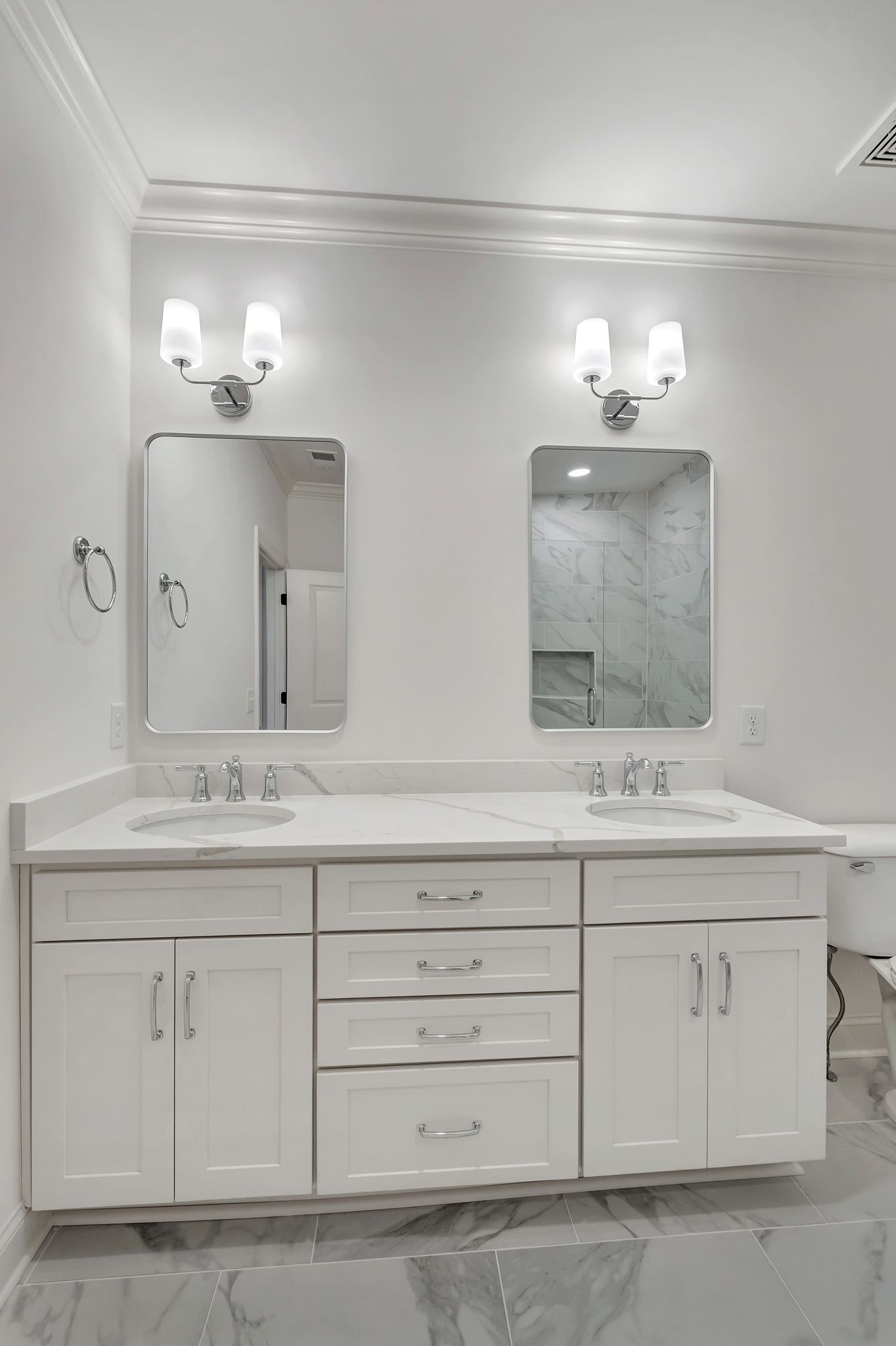 2001 Gildridge Dr 101