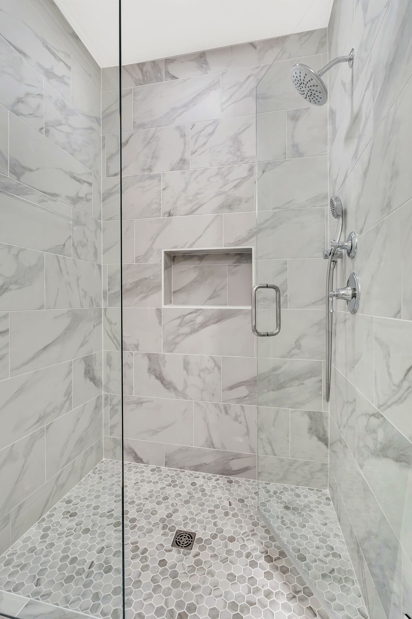 2001 Gildridge Dr 101