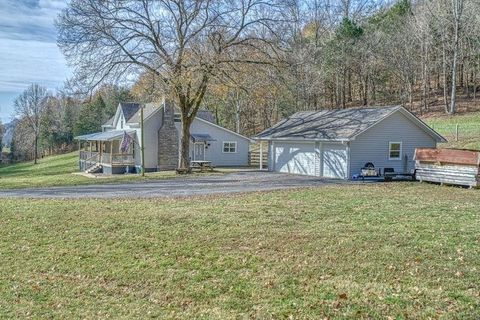 390 Taylor Hollow Ln, Gainesboro, TN 38562 - MLS#: 2767843