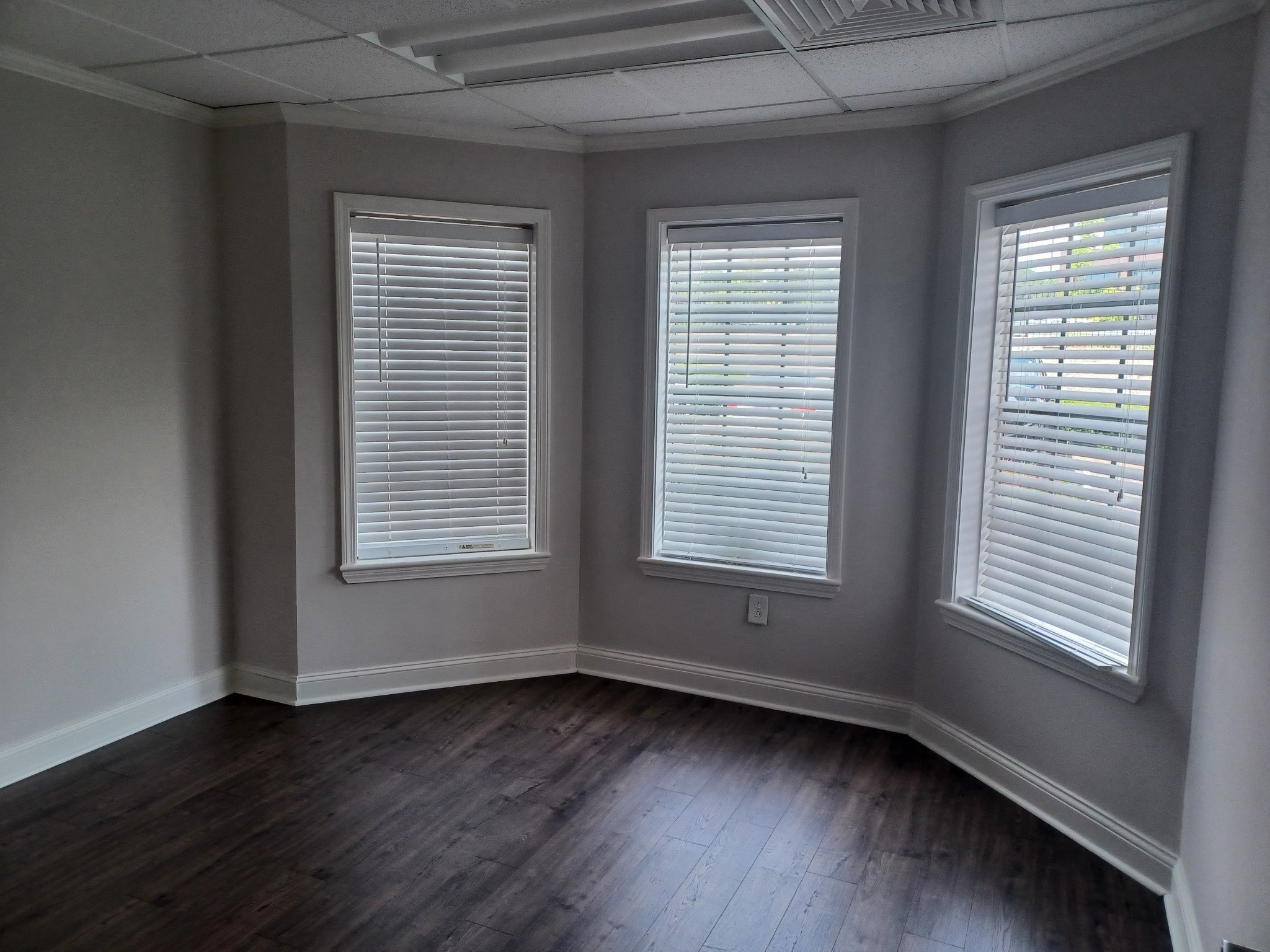 311 S Royal Oaks Blvd Se, Franklin TN 37064 multi-family property, photo 7 of 8