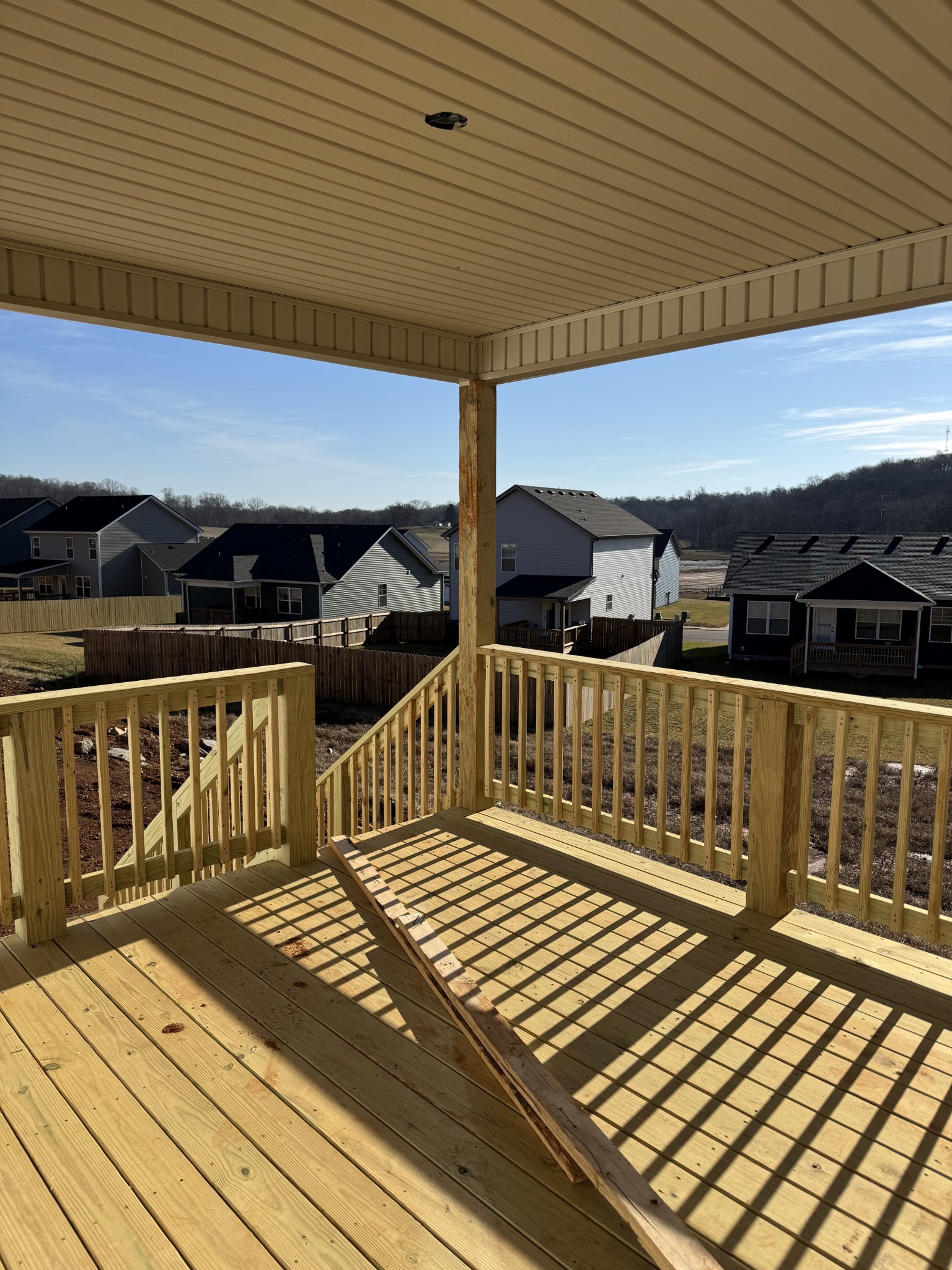 Clarksville, Tennessee 37040, United States, 3 Bedrooms Bedrooms, ,2 BathroomsBathrooms,Residential,Active,36376