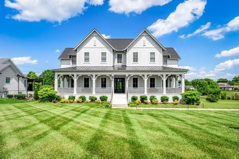 504 Doubleday Ln Brentwood TN 37027