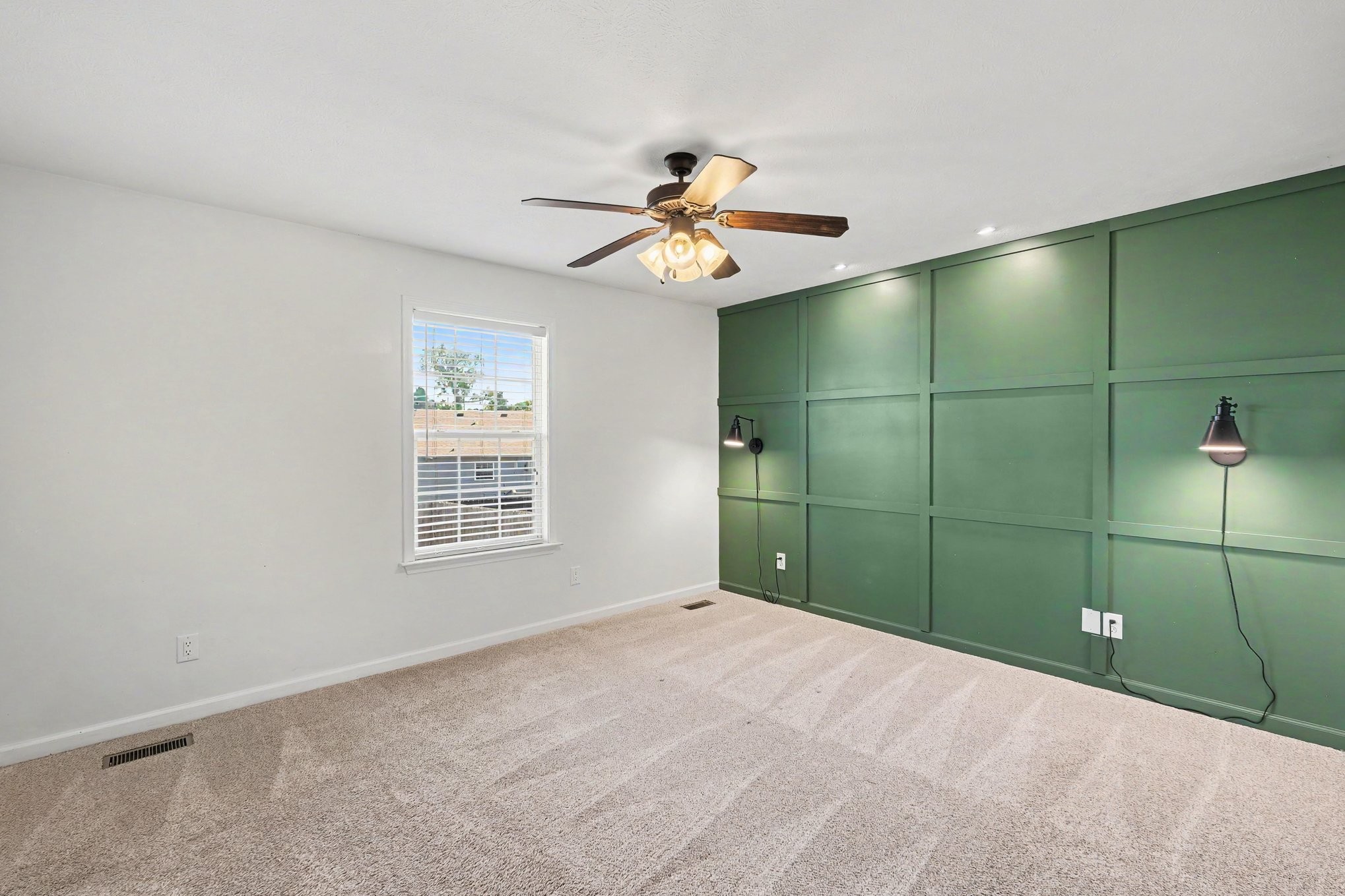 1847 Emily Ln