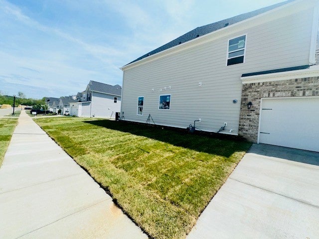 513 Red Barn Way
