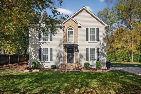 Photo of 600 Freeze St, Cookeville, TN 38501 (MLS # 3039291)