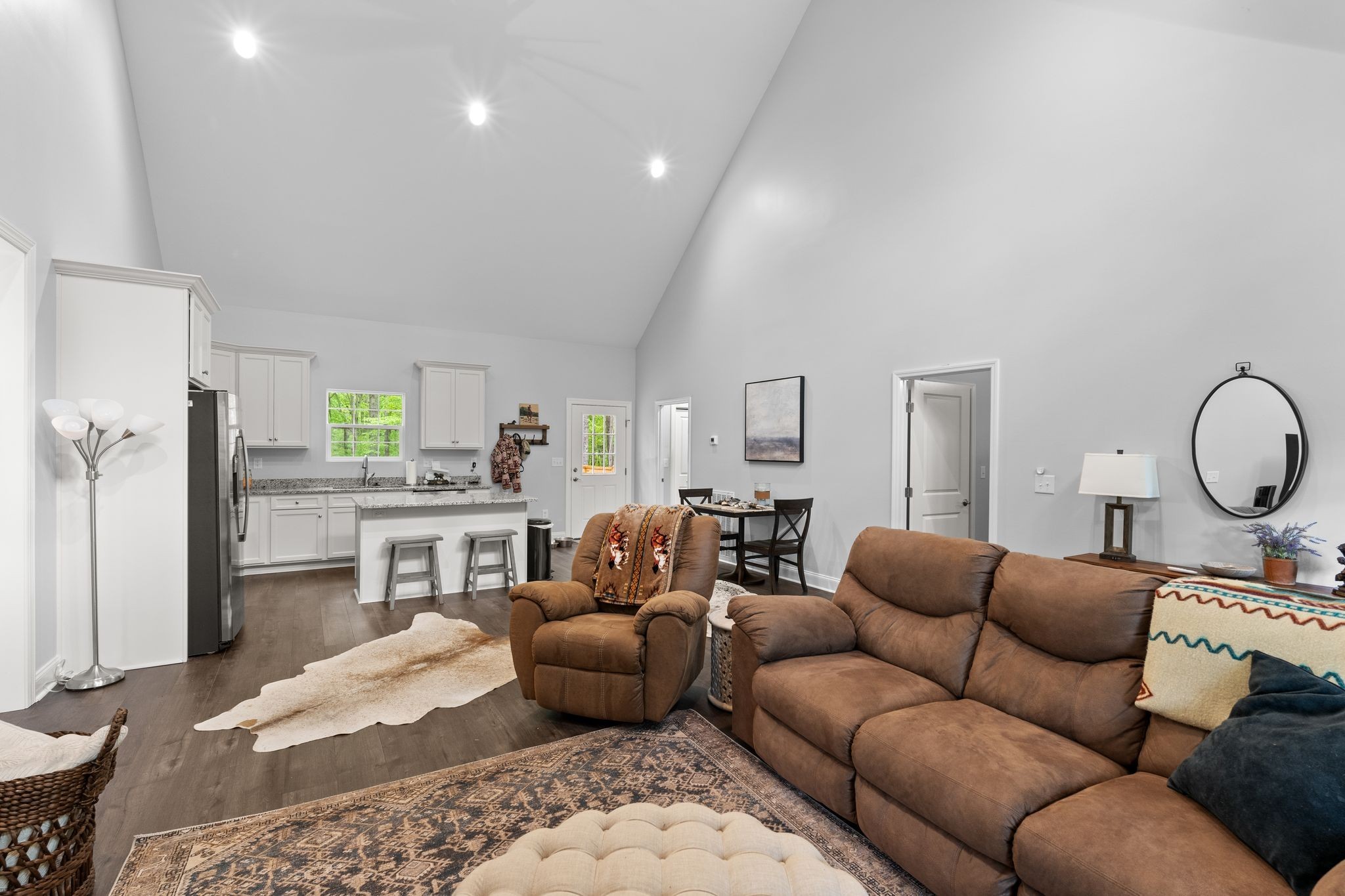 122 Deerwood Ct