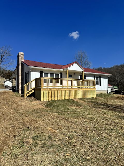 785 Woodmore Hollow Ln Hartsville TN 37074