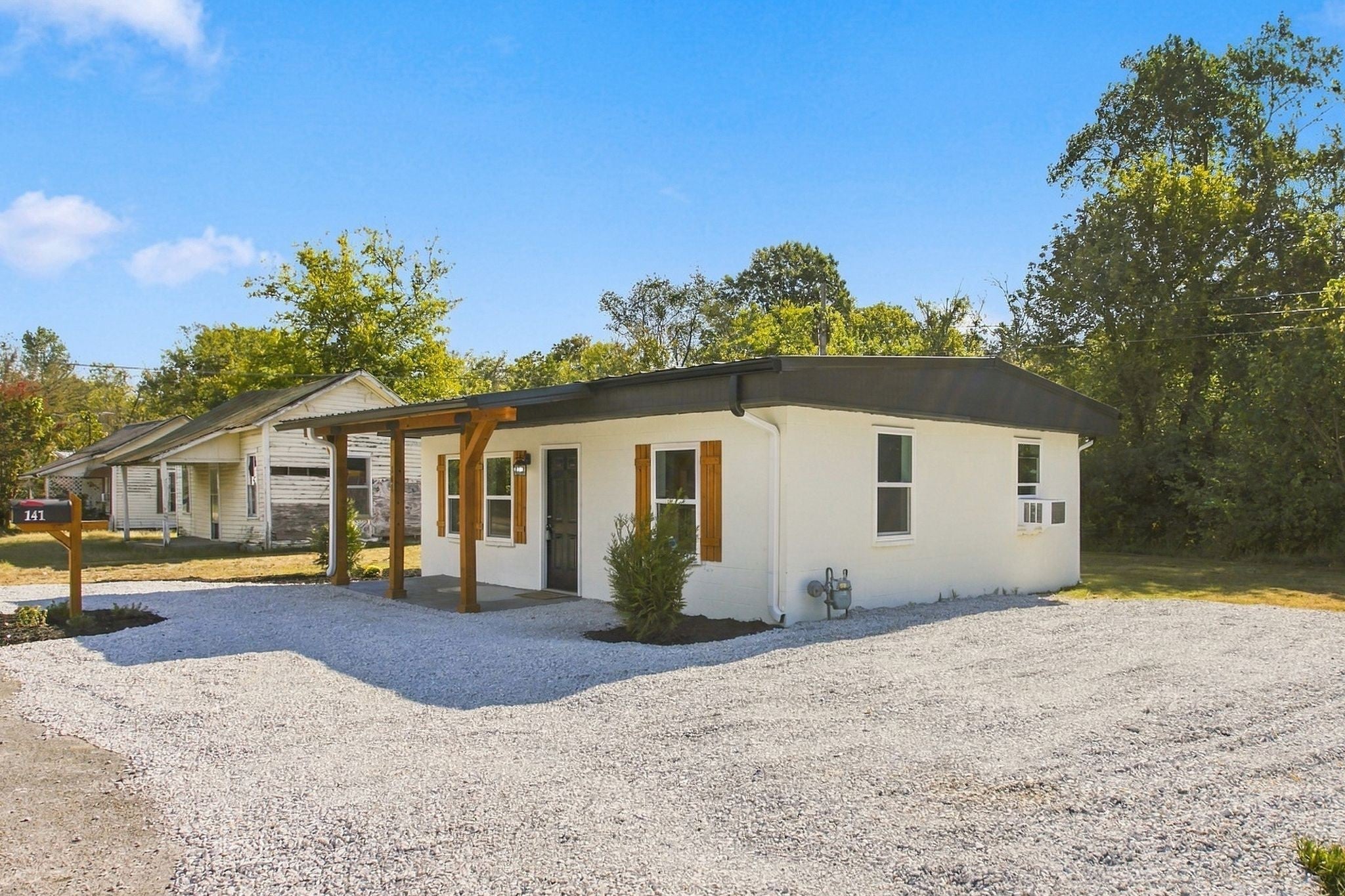 141 Scott Town Rd