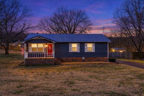62 Overlook Pl Estill Springs TN 37330