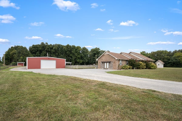 223 RICH RD, UNIONVILLE, TN 37180 - Image 3228f14f514dbbc6bd7f4abf59aef1b1/820217255