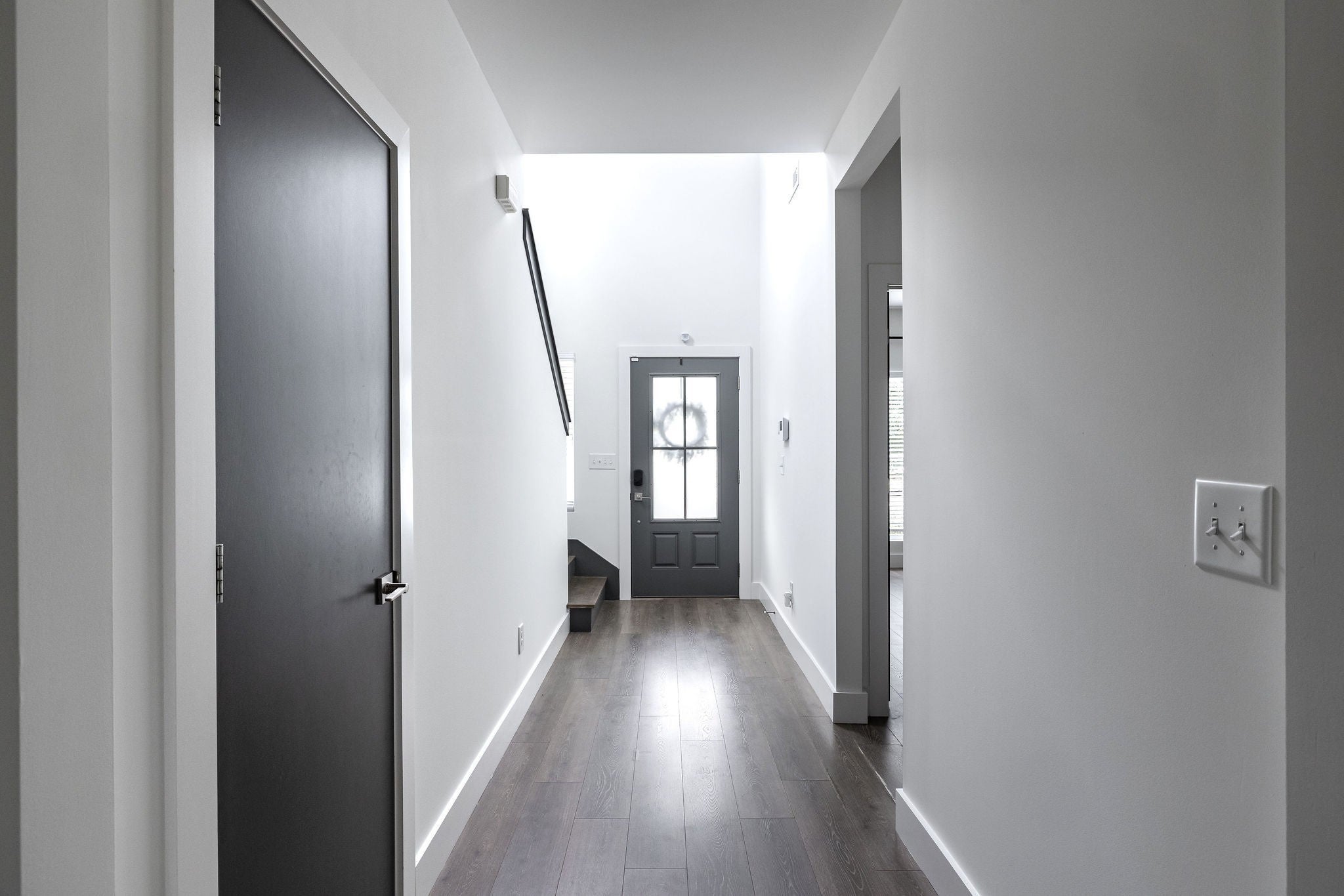 3-bed home for sale in Nashville, TN 37210, 112 Claiborne St 112 Claiborne St, Nashville TN 37210 3-bed home, photo 4 of 57