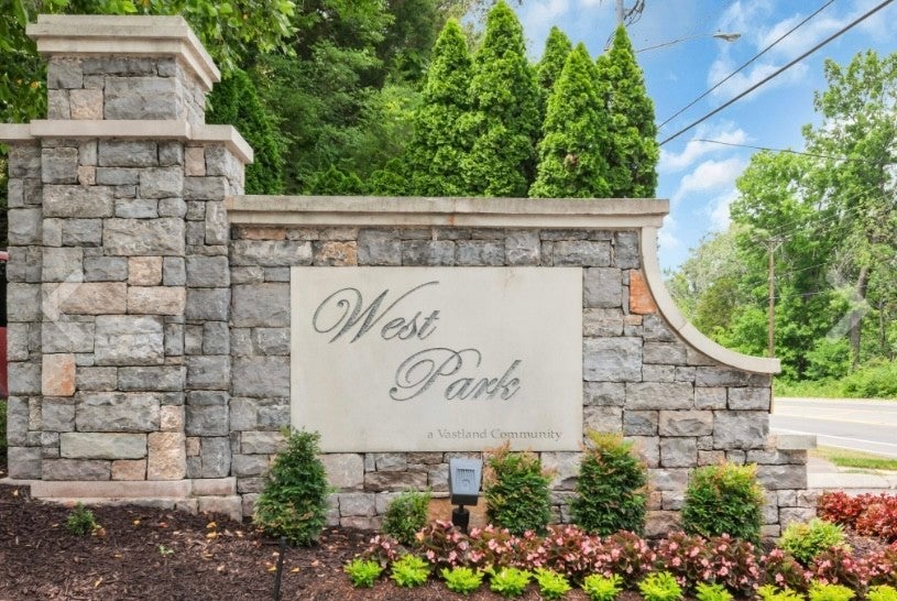 7277 Charlotte Pike 209