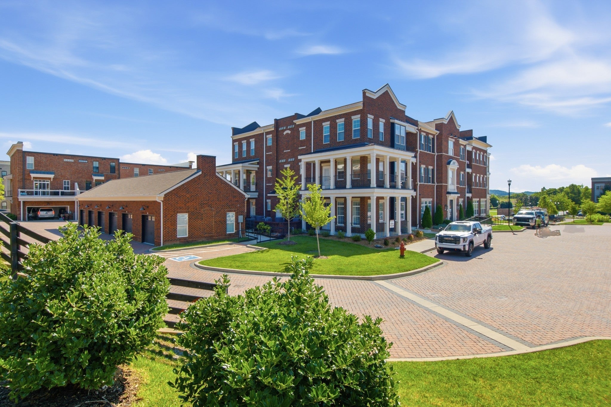 2089 Branford Pl 204