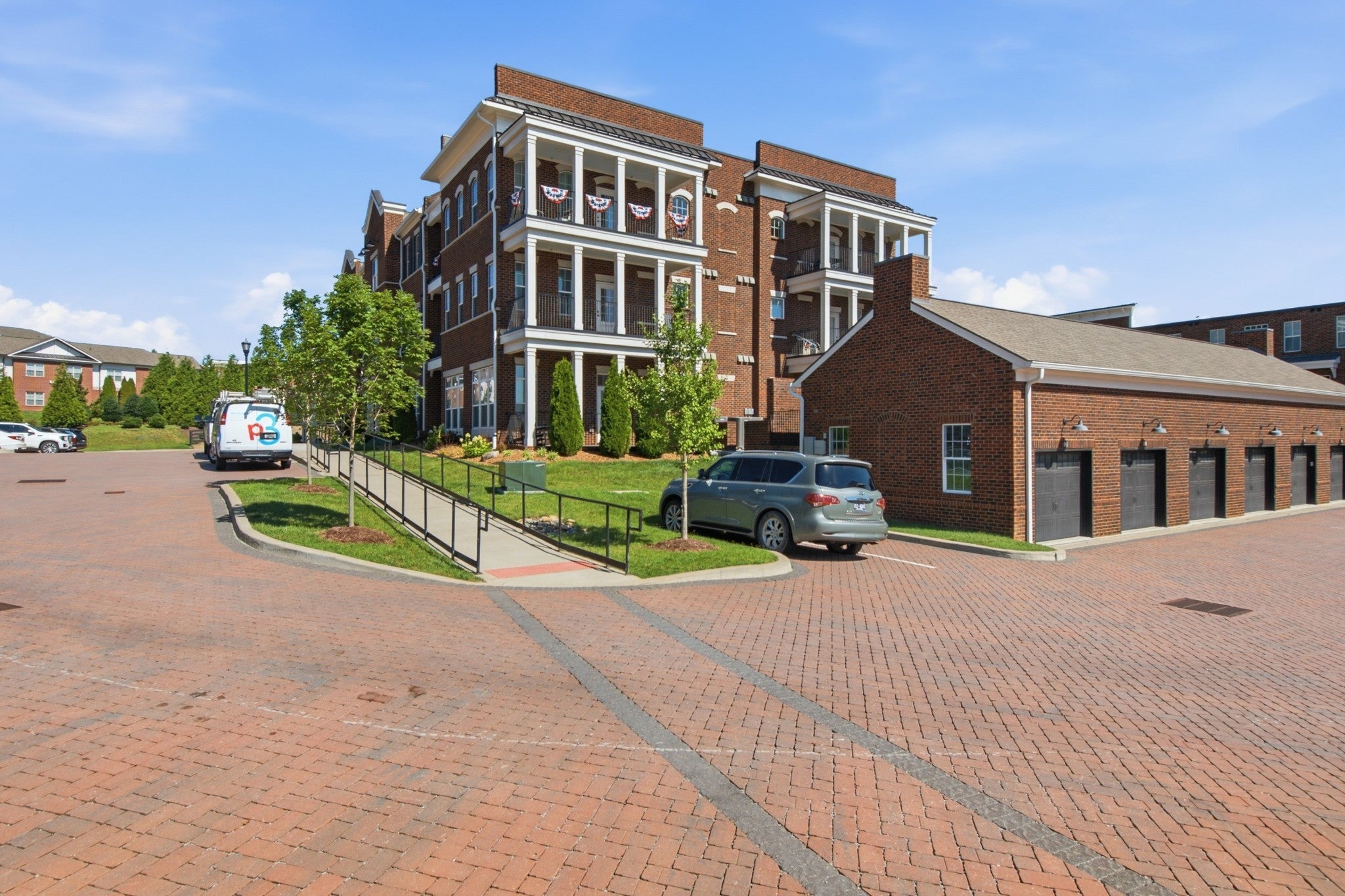 2089 Branford Pl 204