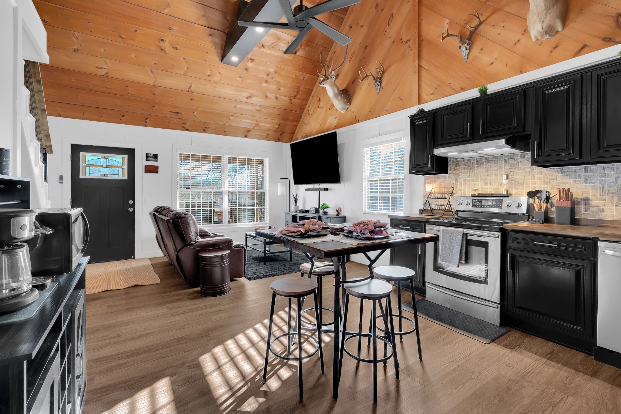 1956 Vanzant Bend Rd