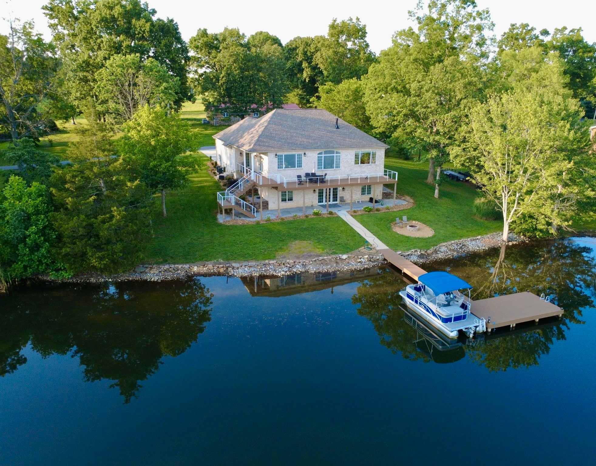 1018 Idlewild Dr