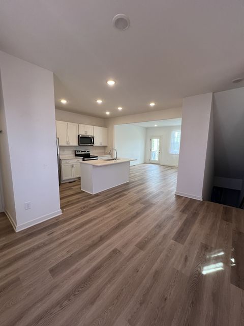 302 Williams Ave 110 Madison TN 37115