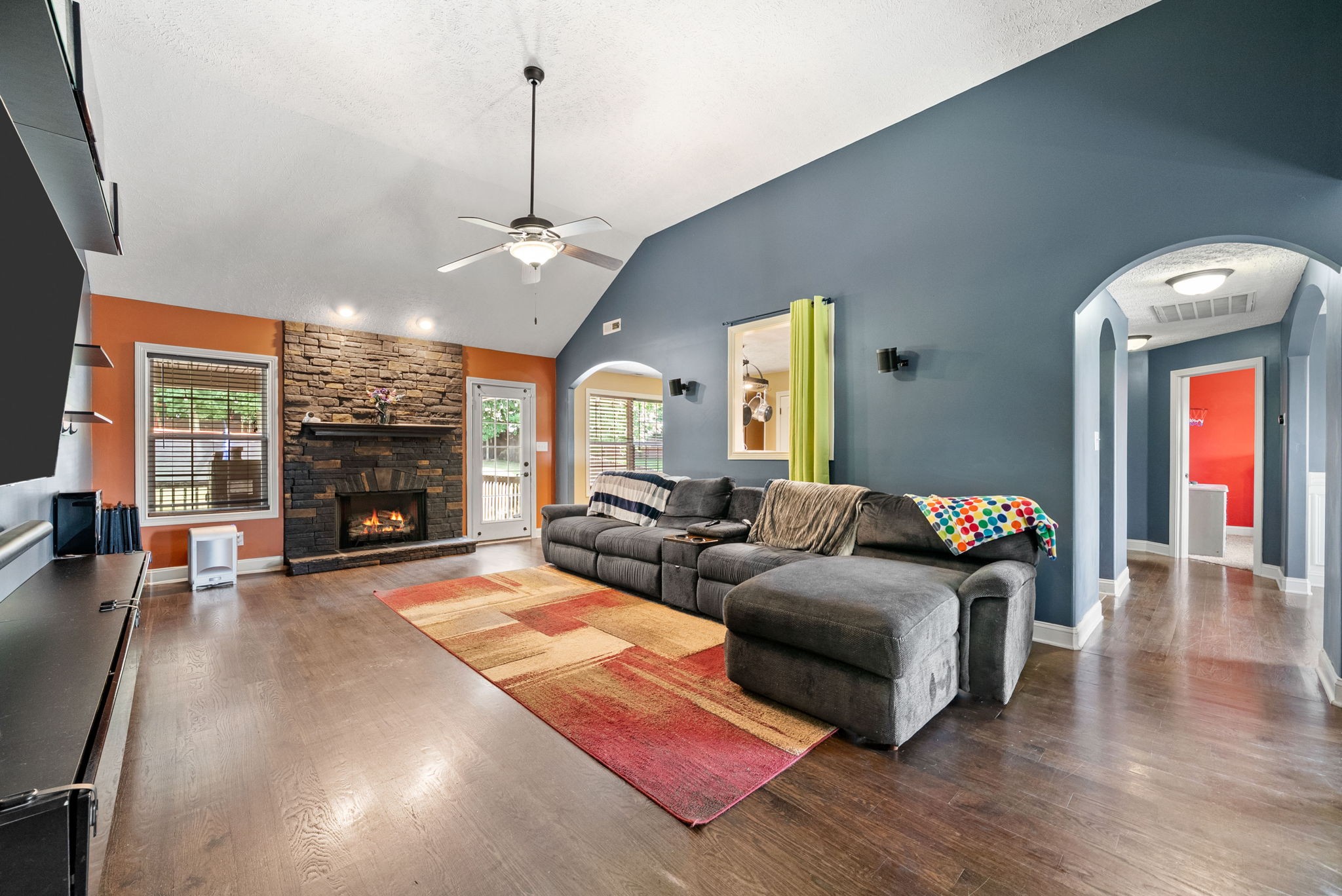 3296 Timberdale Dr