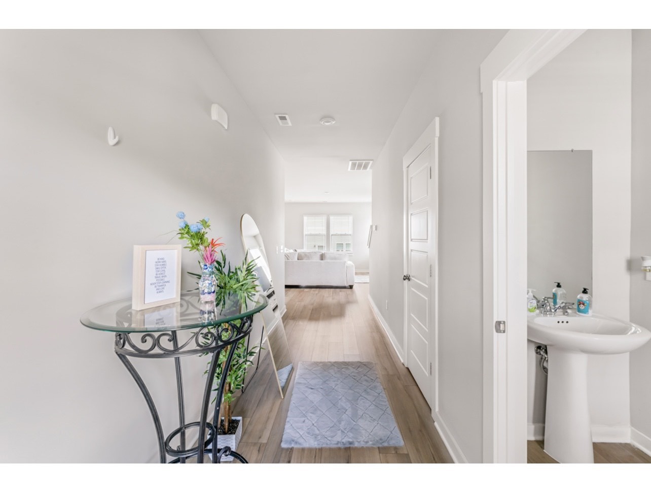 Lebanon, Tennessee 37087, United States, 4 Bedrooms Bedrooms, ,3 BathroomsBathrooms,Residential,Active,19376