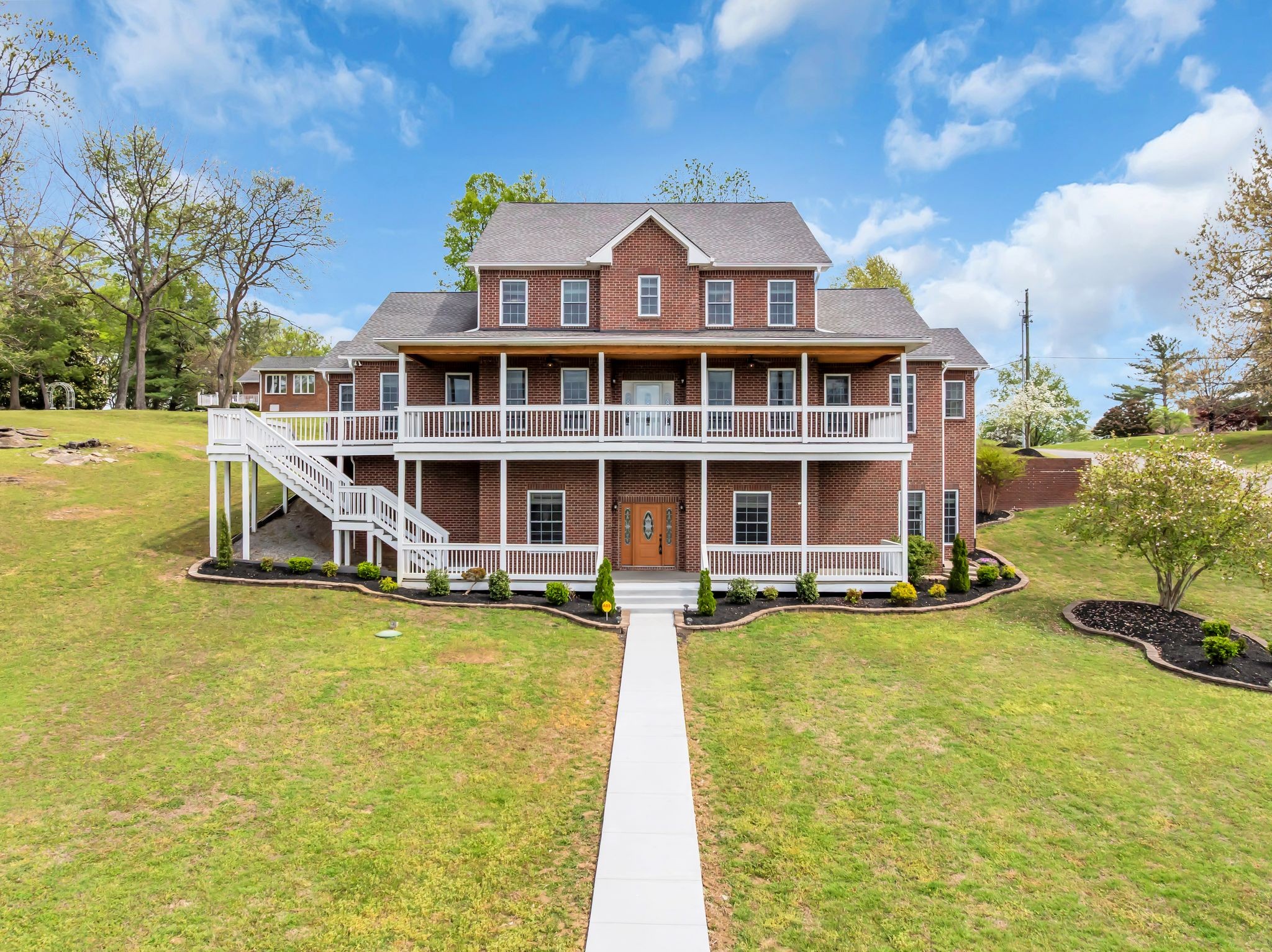 1826 Lake Meadow Trl