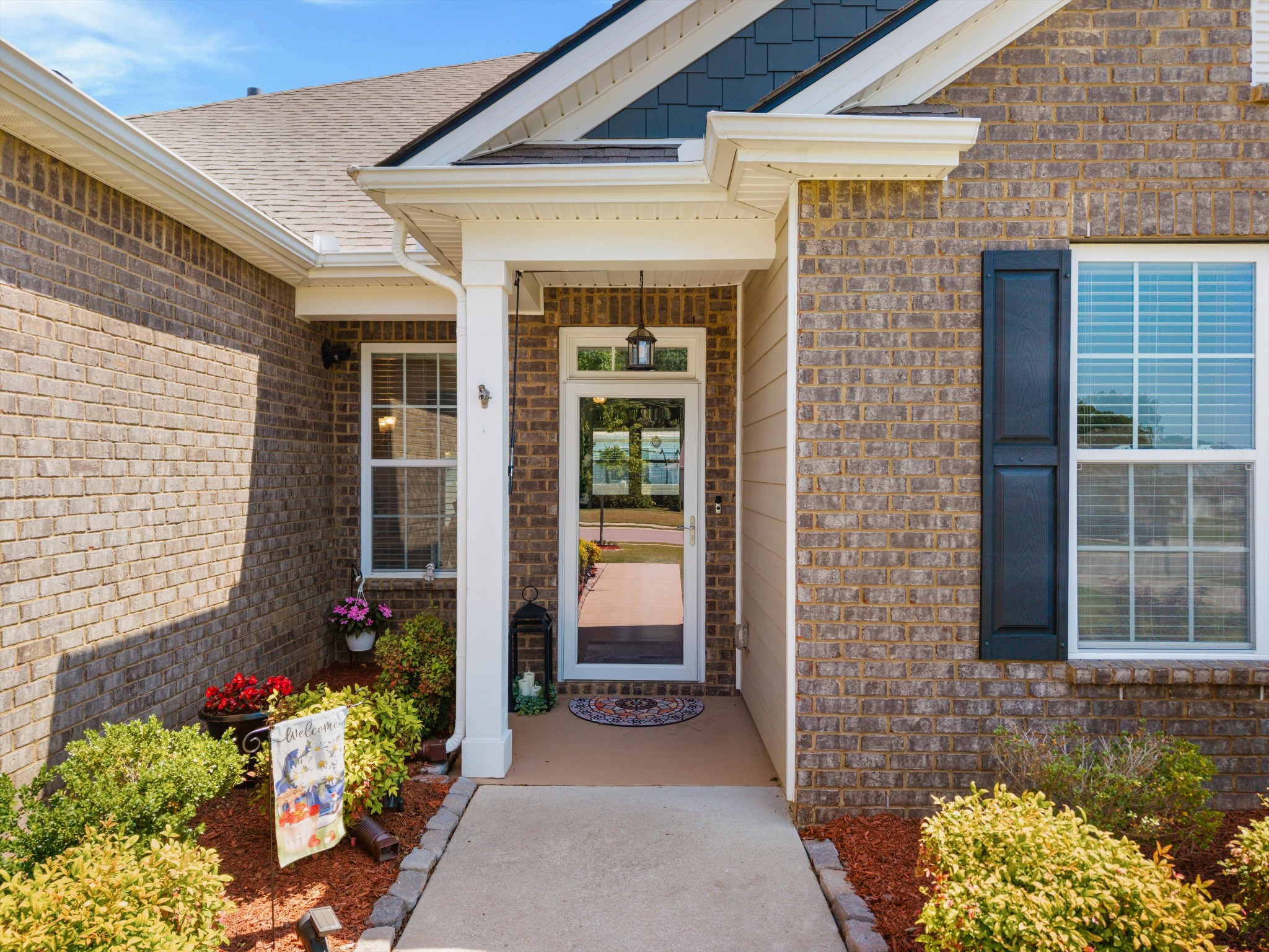 6626 Floral Ct