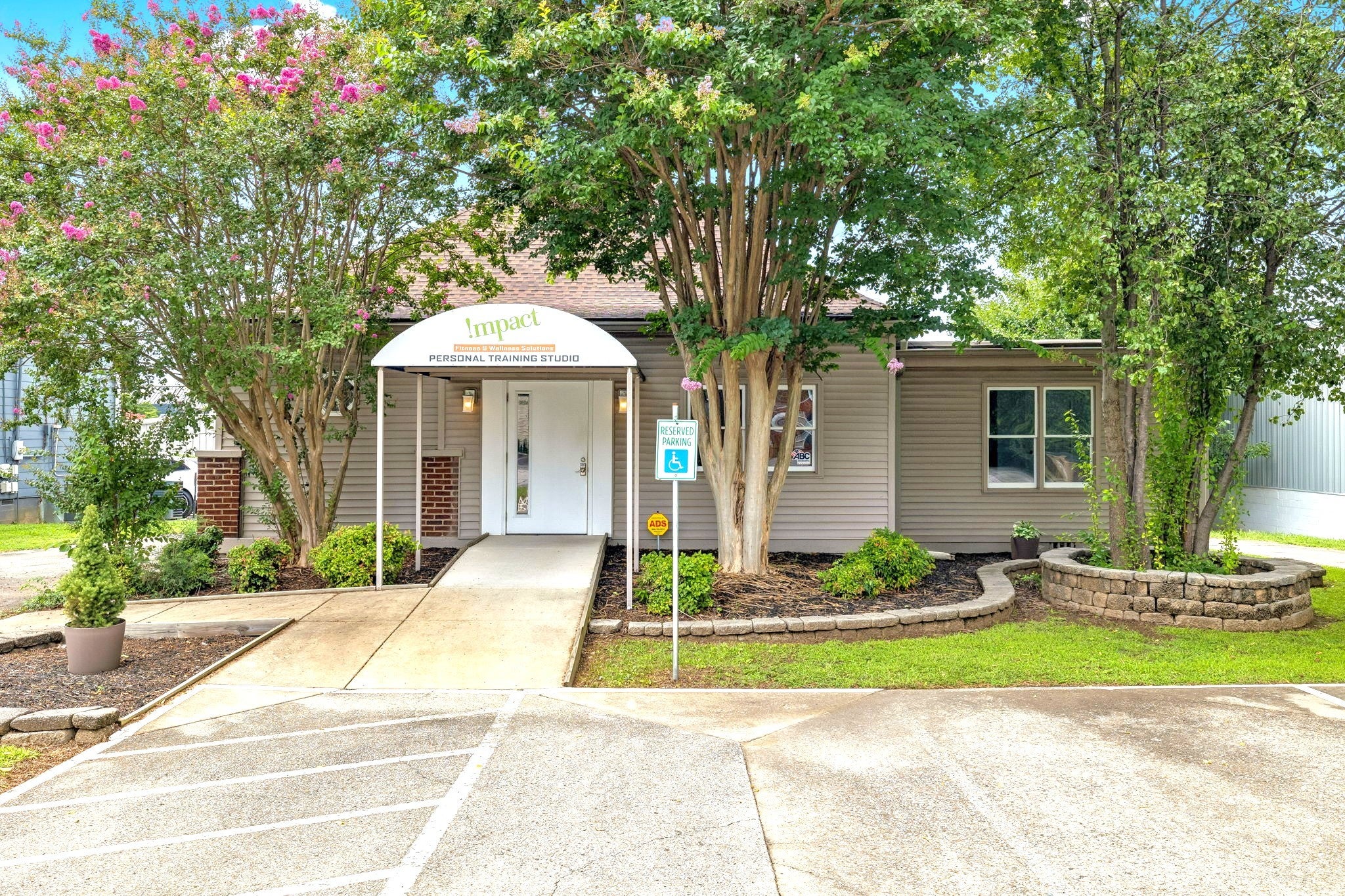 listing at 2839 Logan St, Nashville