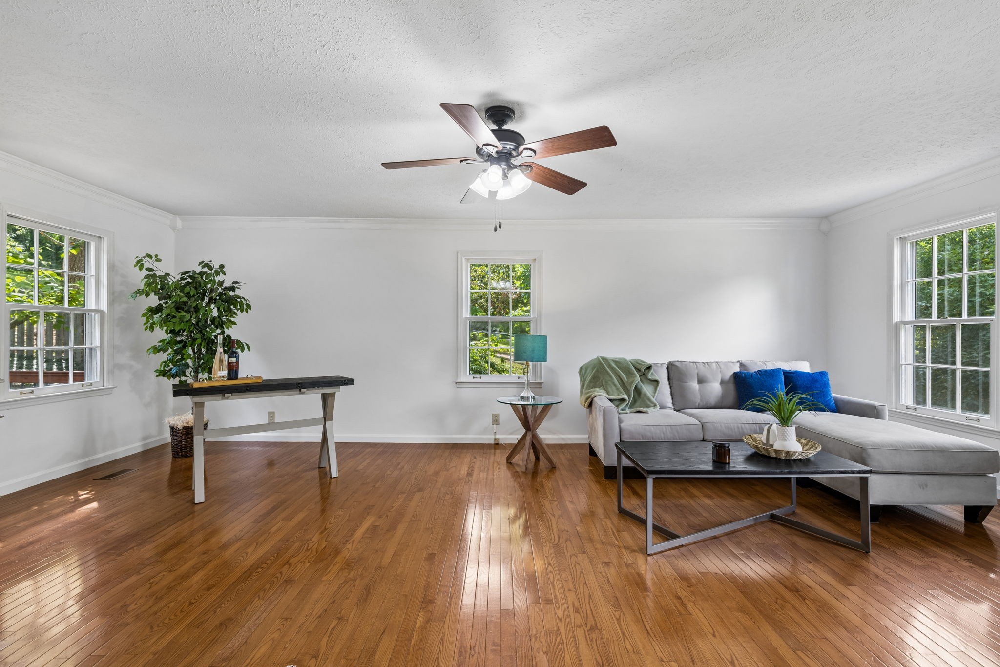 1119 Deer Lake Rd, Franklin TN 37069 3-bed home, photo 12 of 30