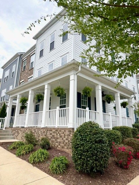 Photo of 135 Burkitt Commons Ave, Nolensville, TN 37135 (MLS # 3168682)