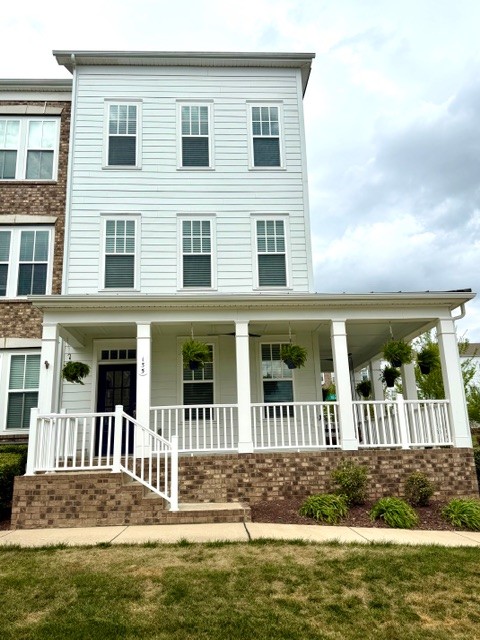 135 Burkitt Commons Ave