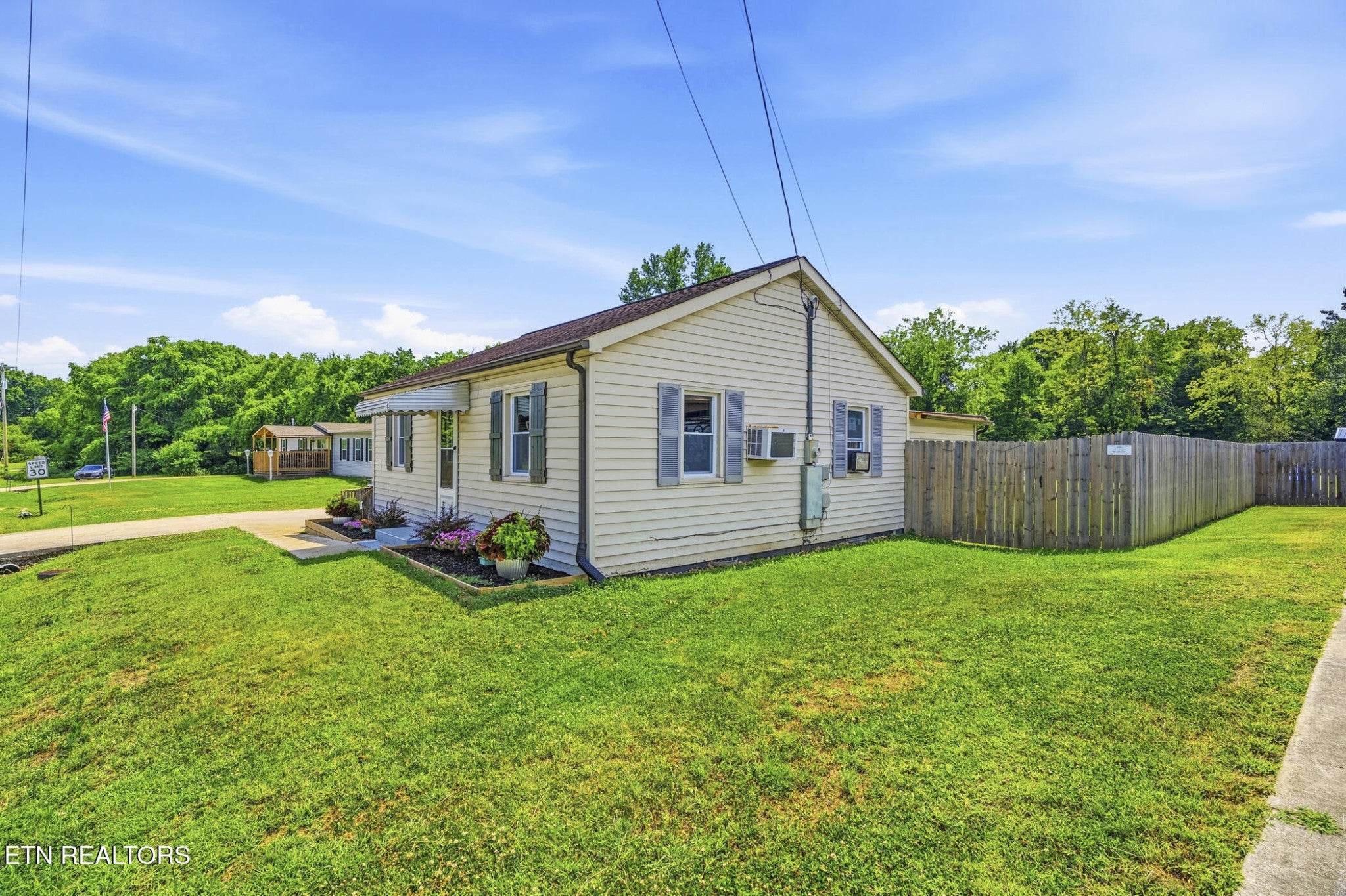 104 County Farm Rd