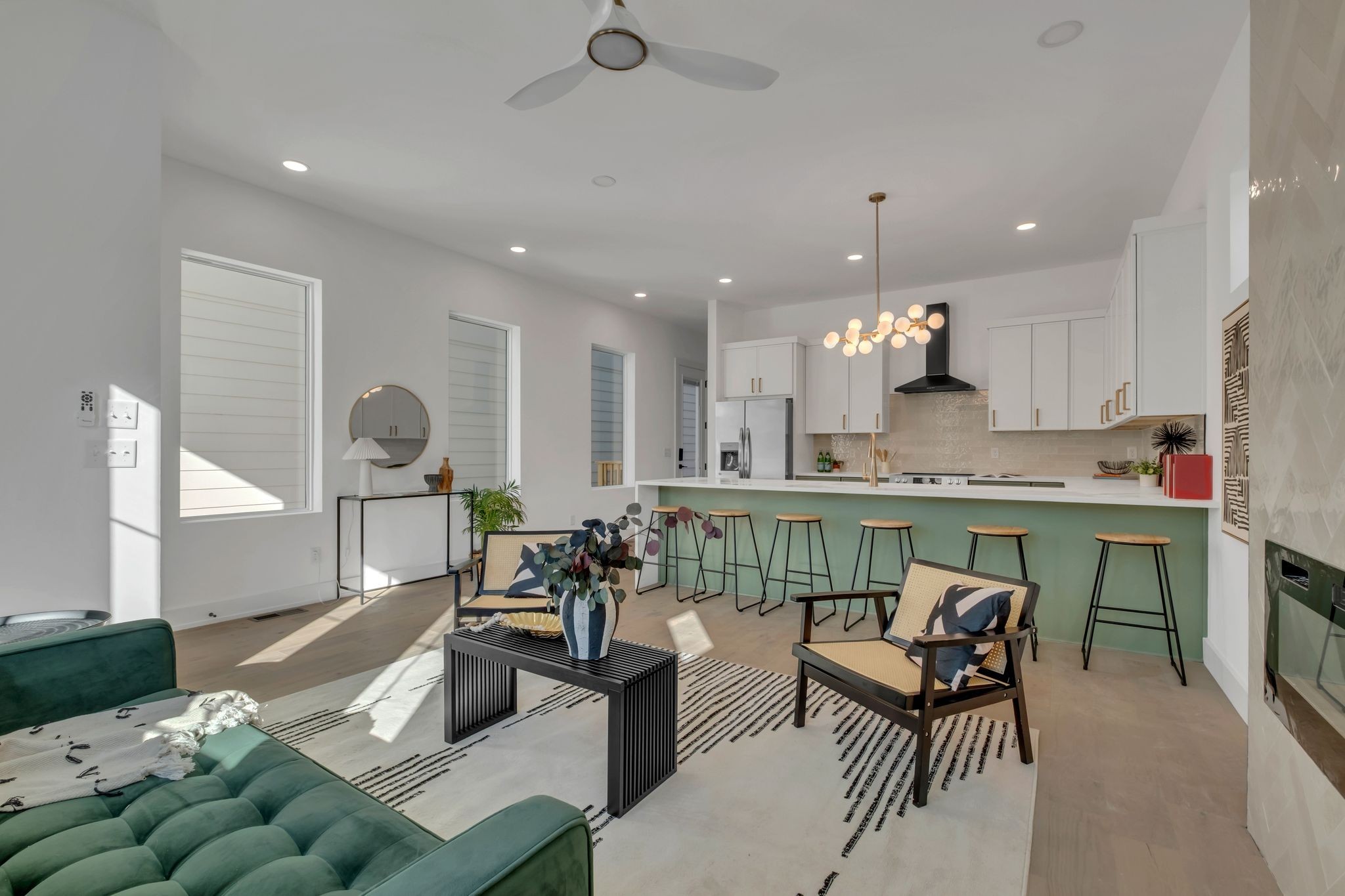 2917A Morningside Dr