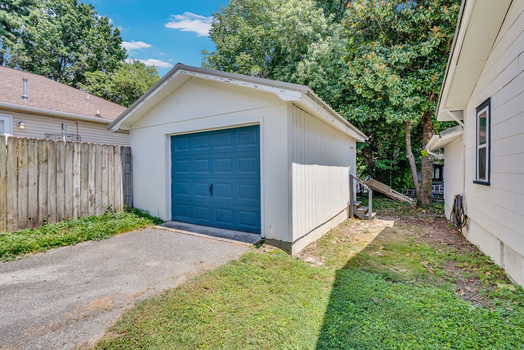 501 Ash Ave