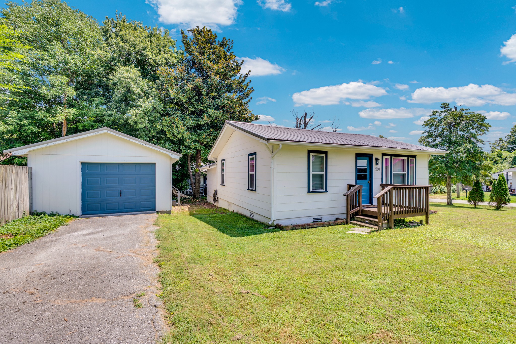 501 Ash Ave