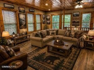 2912 Kettle Creek Way